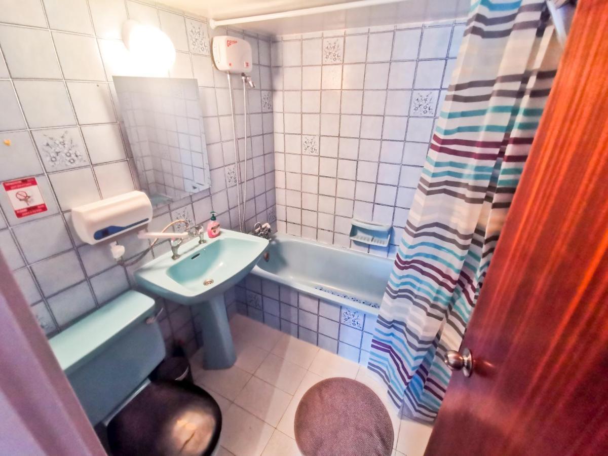 Flirty Flamingo Seaview Seafront Apartment ลาร์นาคา ภายนอก รูปภาพ